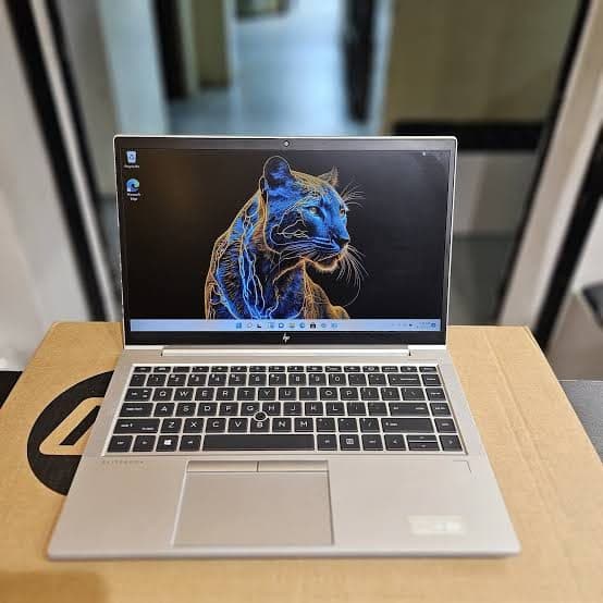 HP EliteBook 845 G7 AMD Ryzen 5 8GB RAM 256GB SSD preview 3