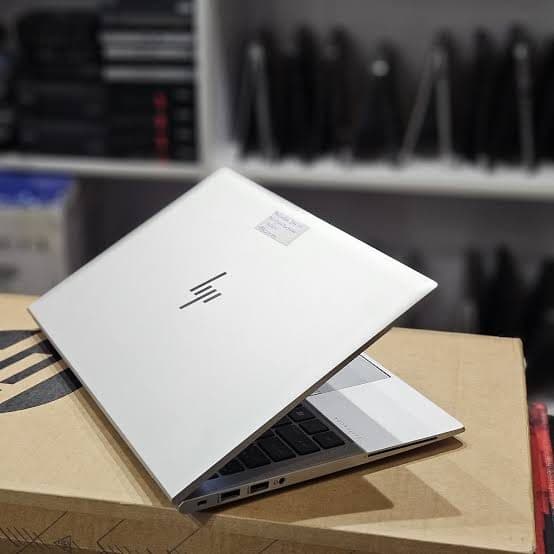 HP EliteBook 845 G7 AMD Ryzen 5 8GB RAM 256GB SSD
